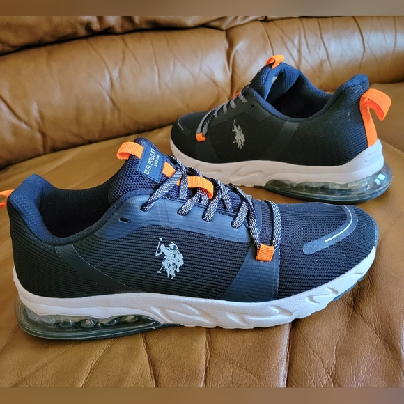 Women's (Unisex) Polo Assn Navy Blue Sneakers SIZE 10 WOMEN or Size 8.5 Men. - Picture 1 of 11